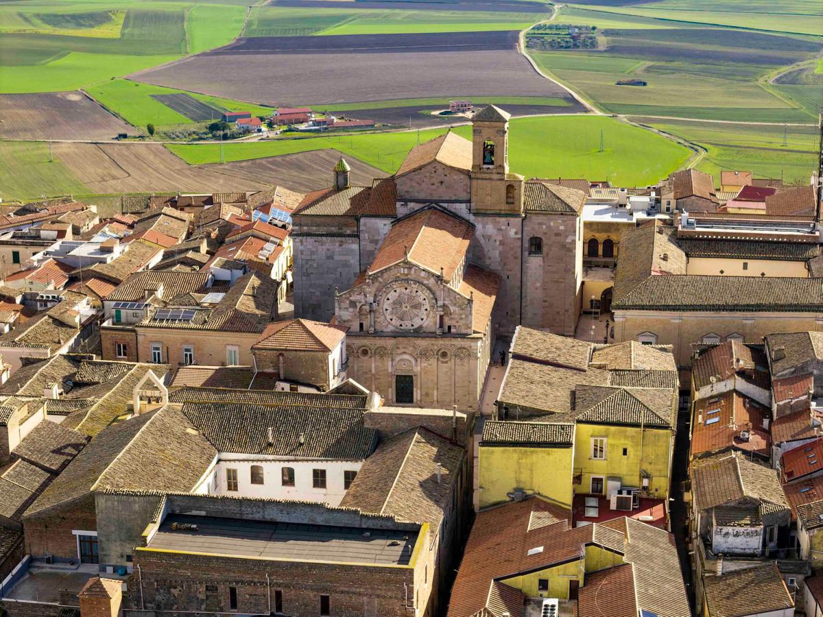 Troia (Fg), il restauro della Porta della Libertà a cura del FAI
