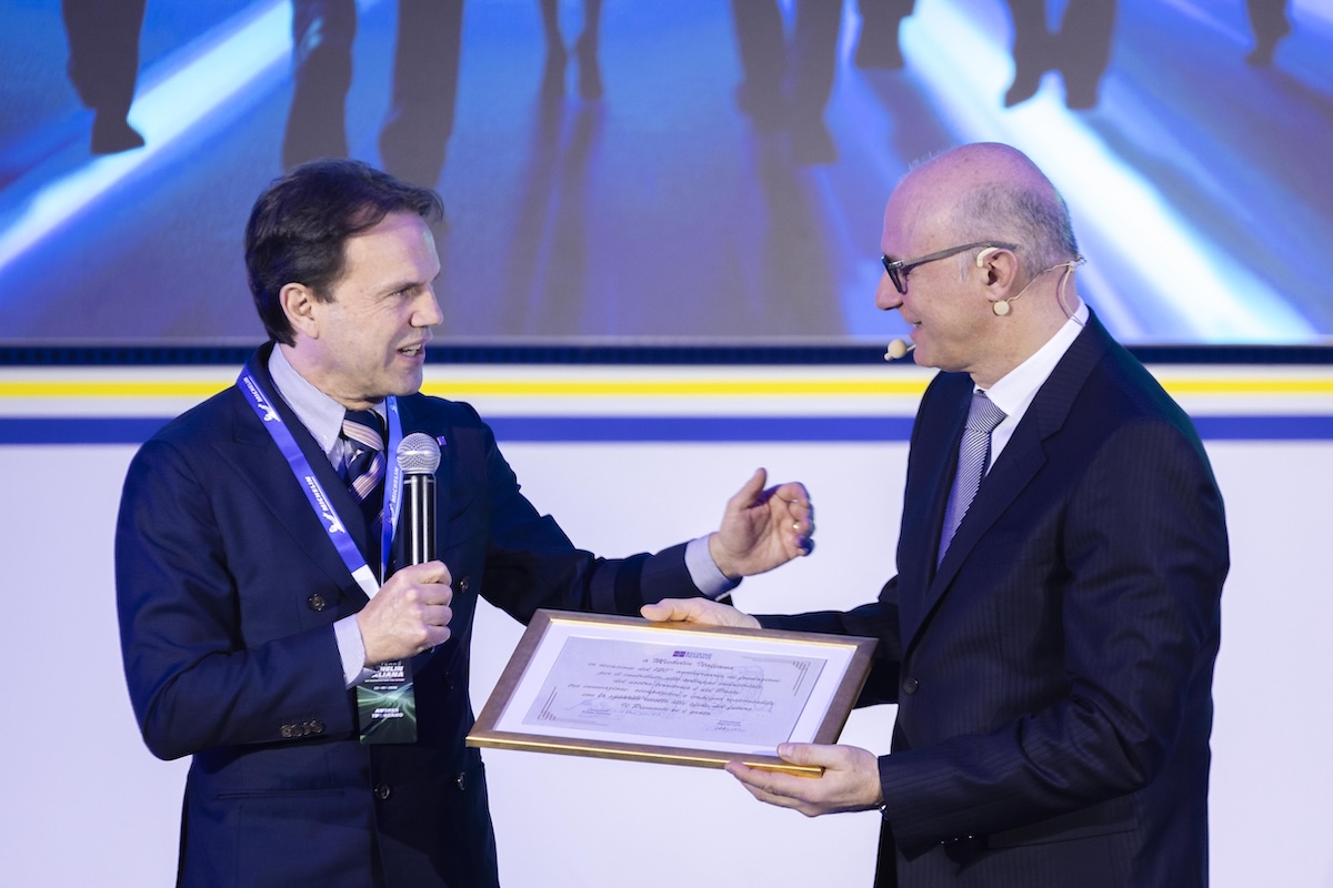 Industria 5.0, Michelin inaugura in Italia la fabbrica del futuro Industria 5.0, Michelin inaugura in Italia la fabbrica del futuro