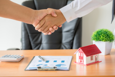 La Bce taglia i tassi ma i mutui aumentano. Pesano inflazione e contesto geopolitico: ecco che cosa sta succedendo