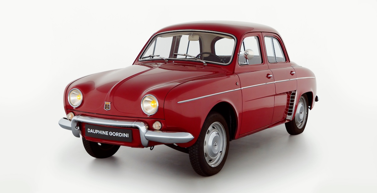 Retromobile 2026: Renault celebra i 35 anni di successi della Clio Retromobile 2026: Renault celebra i 35 anni di successi della Clio