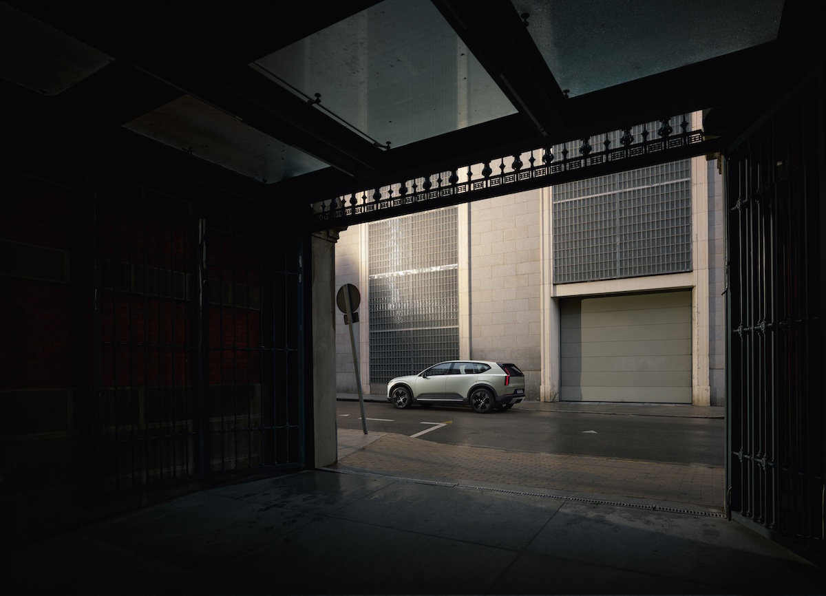 Volvo EX60: il SUV elettrico da 810 km che batte ogni record Volvo EX60: il SUV elettrico da 810 km che batte ogni record