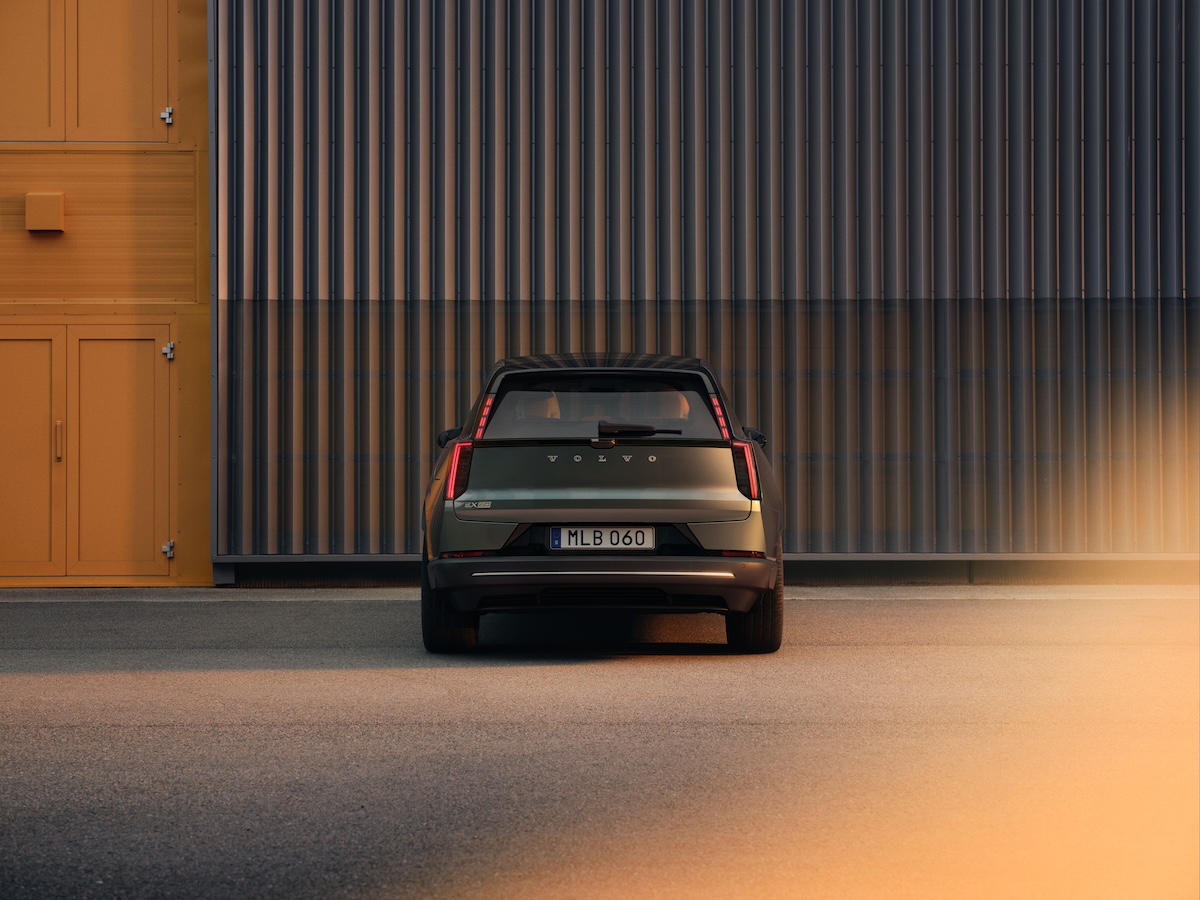 Volvo EX60: il SUV elettrico da 810 km che batte ogni record Volvo EX60: il SUV elettrico da 810 km che batte ogni record
