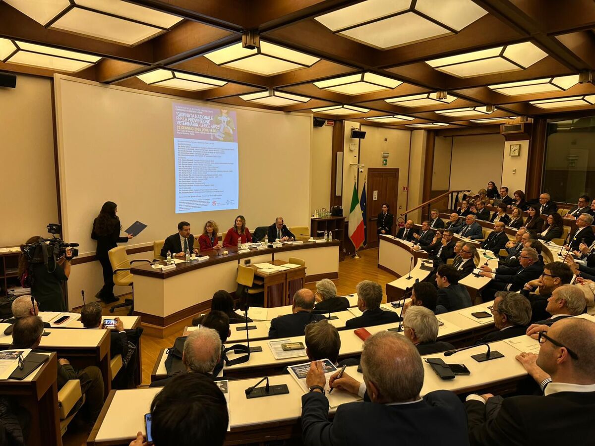 Prevenzione Veterinaria, Matteo Salvini: “Inutile illuminare i Ministeri, servono iniziative concrete”