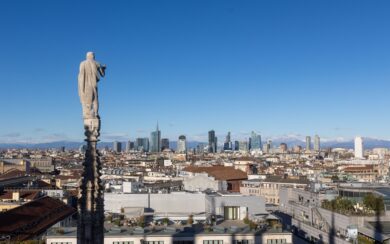 Ok, i super-ricchi stanno comprandosi Milano: ma chi glieli ha venduti quegli attici?