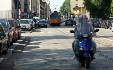Referendum sulle moto a Milano, parte la sfida ai divieti di Area B e C