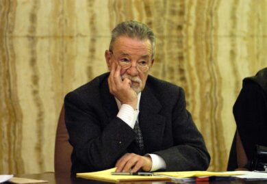 Morto l’avvocato Giuliano Spazzali, volto simbolo di Mani Pulite. Fu uno degli “antagonisti” di Antonio Di Pietro durante Tangentopoli