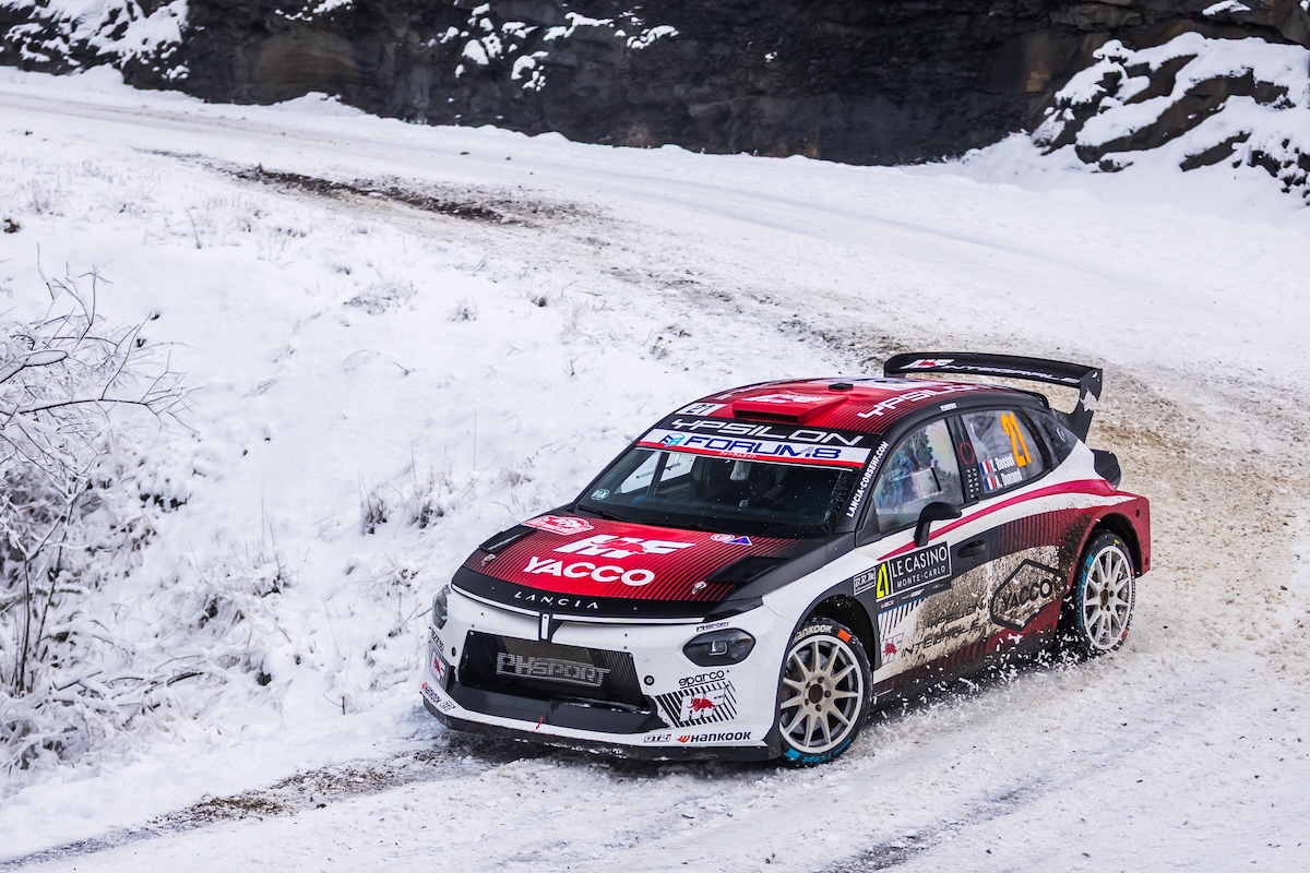 Monte-Carlo 2026, Lancia torna protagonista: la Ypsilon Rally2 HF sorprende il WRC2 Monte-Carlo 2026, Lancia torna protagonista: la Ypsilon Rally2 HF sorprende il WRC2