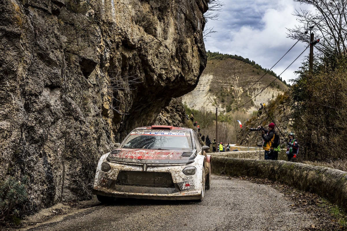 Monte-Carlo 2026, Lancia torna protagonista: la Ypsilon Rally2 HF sorprende il WRC2 Monte-Carlo 2026, Lancia torna protagonista: la Ypsilon Rally2 HF sorprende il WRC2