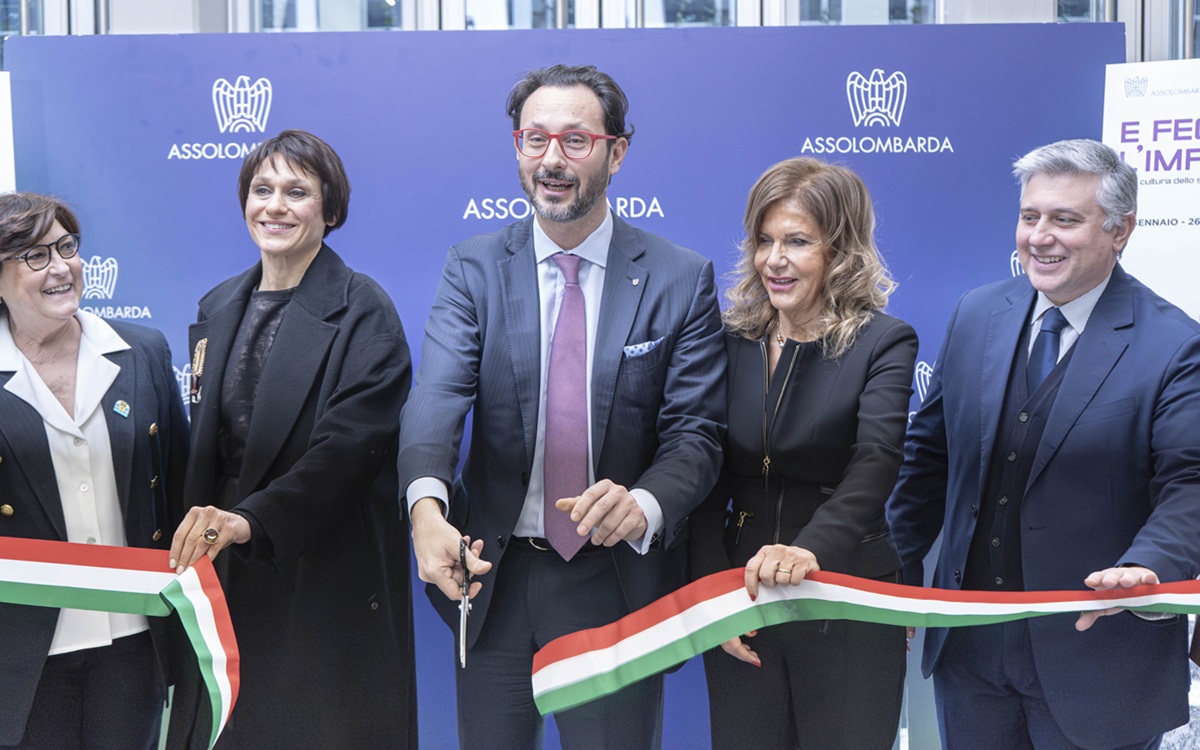 Sport e impresa, Assolombarda inaugura la mostra sui manifesti delle Olimpiadi Invernali Sport e impresa, Assolombarda inaugura la mostra sui manifesti delle Olimpiadi Invernali