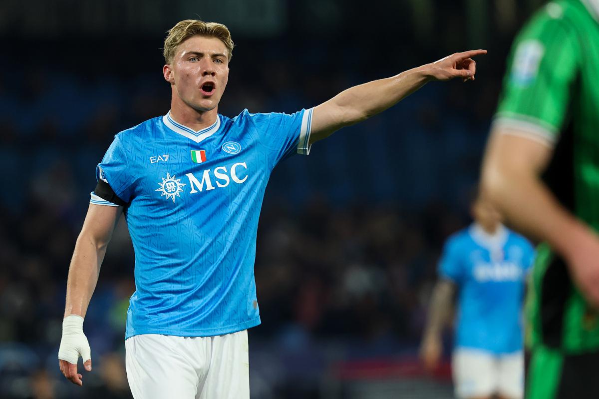 Napoli, Højlund riscattato dal Manchester United: è azzurro a titolo definitivo. Le cifre Napoli, Højlund riscattato dal Manchester United: è azzurro a titolo definitivo. Le cifre