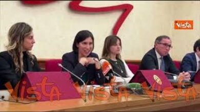 Ddl violenza su donne, Schlein: A Meloni ho detto “Non farti dettare la linea dal patriarcato”