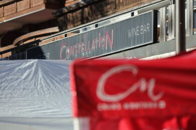 Tragedia in Svizzera, colpo di scena: indagato l’ex responsabile della sicurezza del comune di Crans Montana