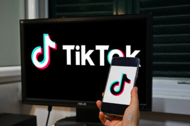 TikTok, comanda Zhang: salito oltre il 50%. Il social dei “balletti” da 500 miliardi (con sede in un paradiso fiscale)