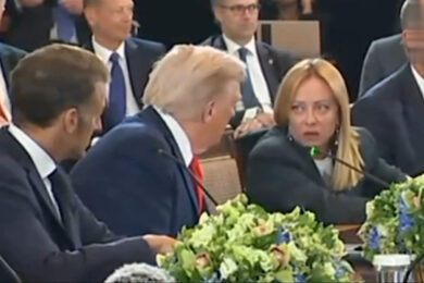 Sondaggio sui rapporti tra Italia e Stati Uniti, per il 90% Meloni si deve opporre ai dazi di Trump