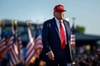 Trump ad una giornalista di ABC News: “Sei rumorosa, ABC fake news, una delle peggiori testate”