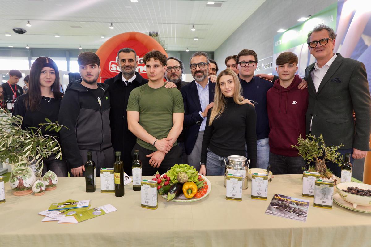 FdL, Evolio Expo chiusura con successo. L’anno prossimo coi Ministeri Agricoltura e Salute FdL, Evolio Expo chiusura con successo. L’anno prossimo coi Ministeri Agricoltura e Salute