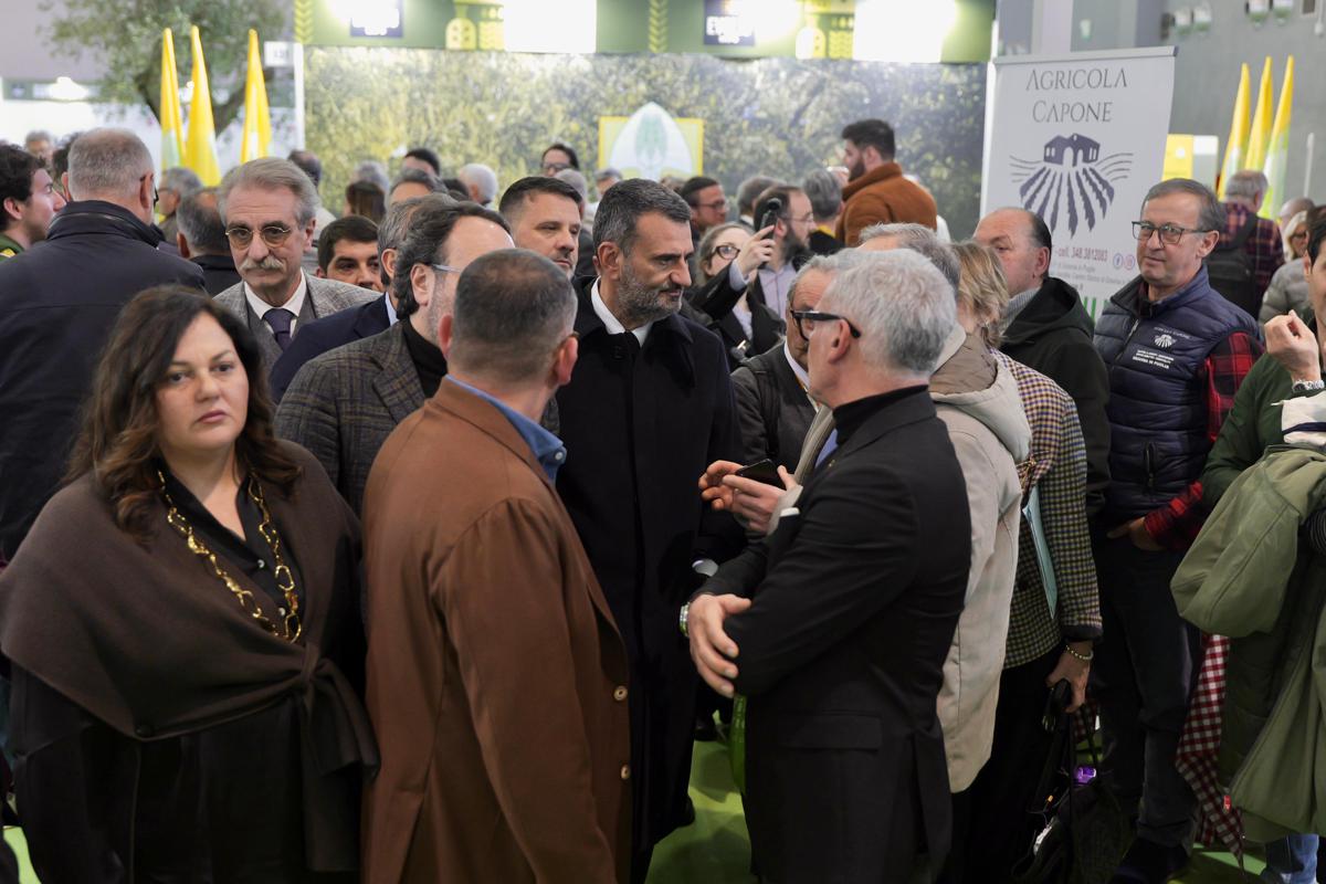 FdL, Evolio Expo chiusura con successo. L’anno prossimo coi Ministeri Agricoltura e Salute FdL, Evolio Expo chiusura con successo. L’anno prossimo coi Ministeri Agricoltura e Salute