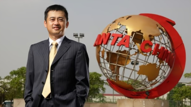 Manager / Chi è Ding Shizhong, il miliardario cinese che ha acquistato il 29% di Puma: operazione da 1,5 miliardi