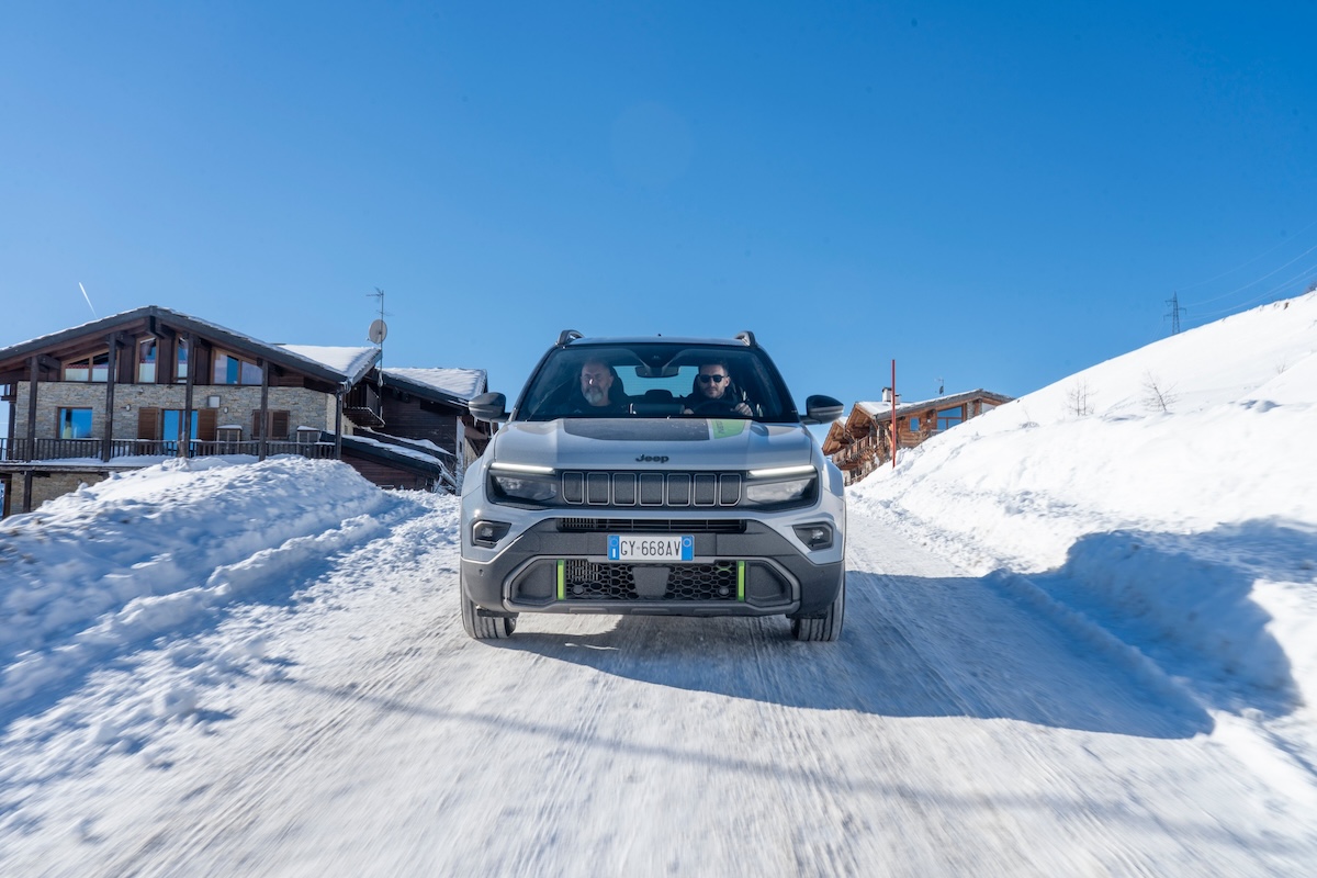 Jeep porta la nuova Compass sulla neve di Bardonecchia al 105XMasters
