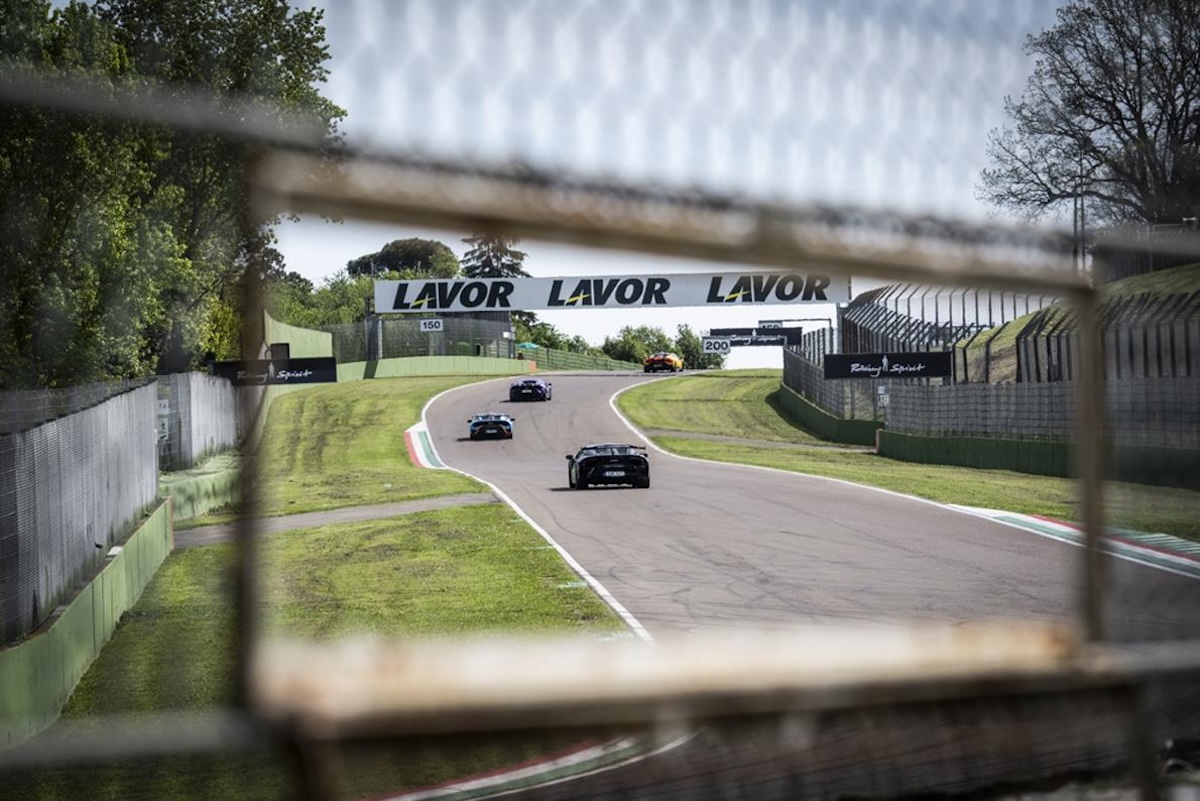 Lamborghini Arena 2026: Imola diventa il cuore del mondo del Toro
