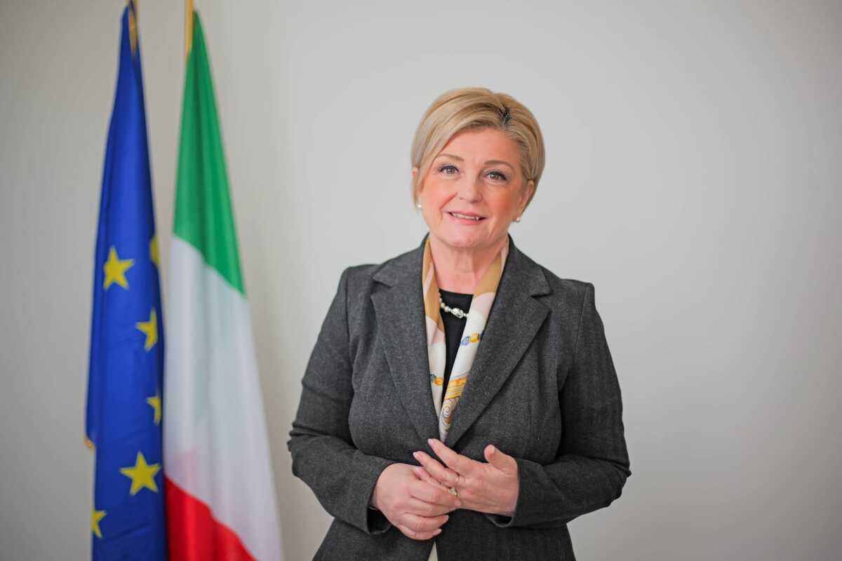 Lavoro, Calderone in cima alla classifica dei ministri. “Le riforme funzionano. Continueremo in questa direzione” Lavoro, Calderone in cima alla classifica dei ministri. “Le riforme funzionano. Continueremo in questa direzione”