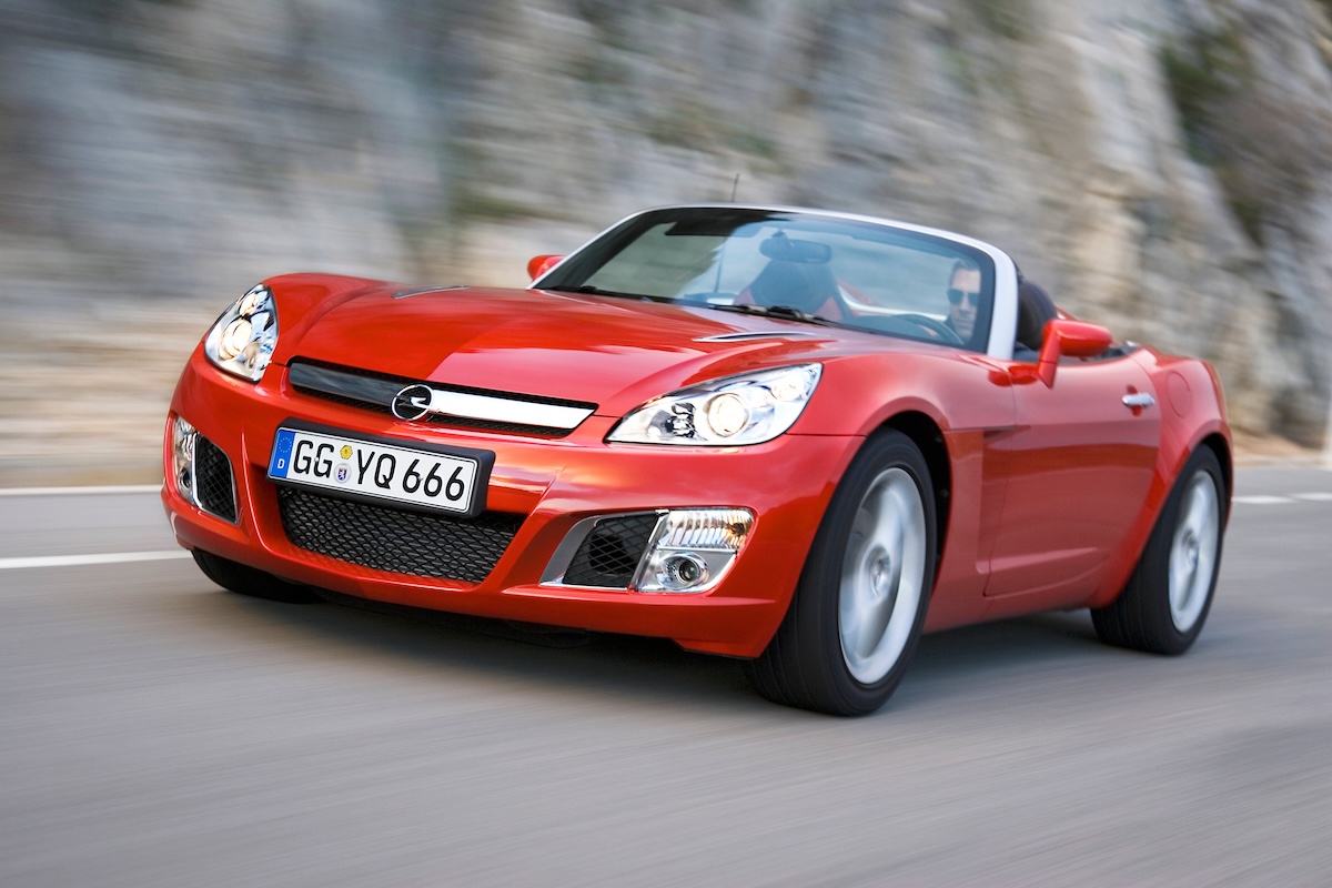 Opel GT 2006: vent’anni fa il ritorno della spider che fece storia