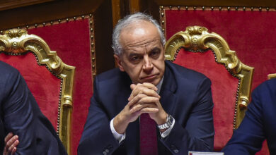 Milano-Cortina, Piantedosi alla Camera sull’Ice: “Gli agenti non saranno esecutivi, nessuna compressione della nostra sovranità”