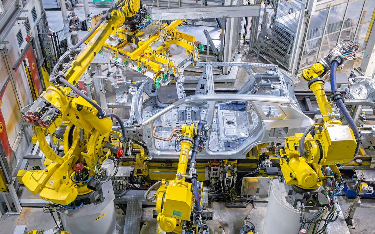 Opel Eisenach, 35 anni di industria: occupazione e investimenti al centro del Grandland
