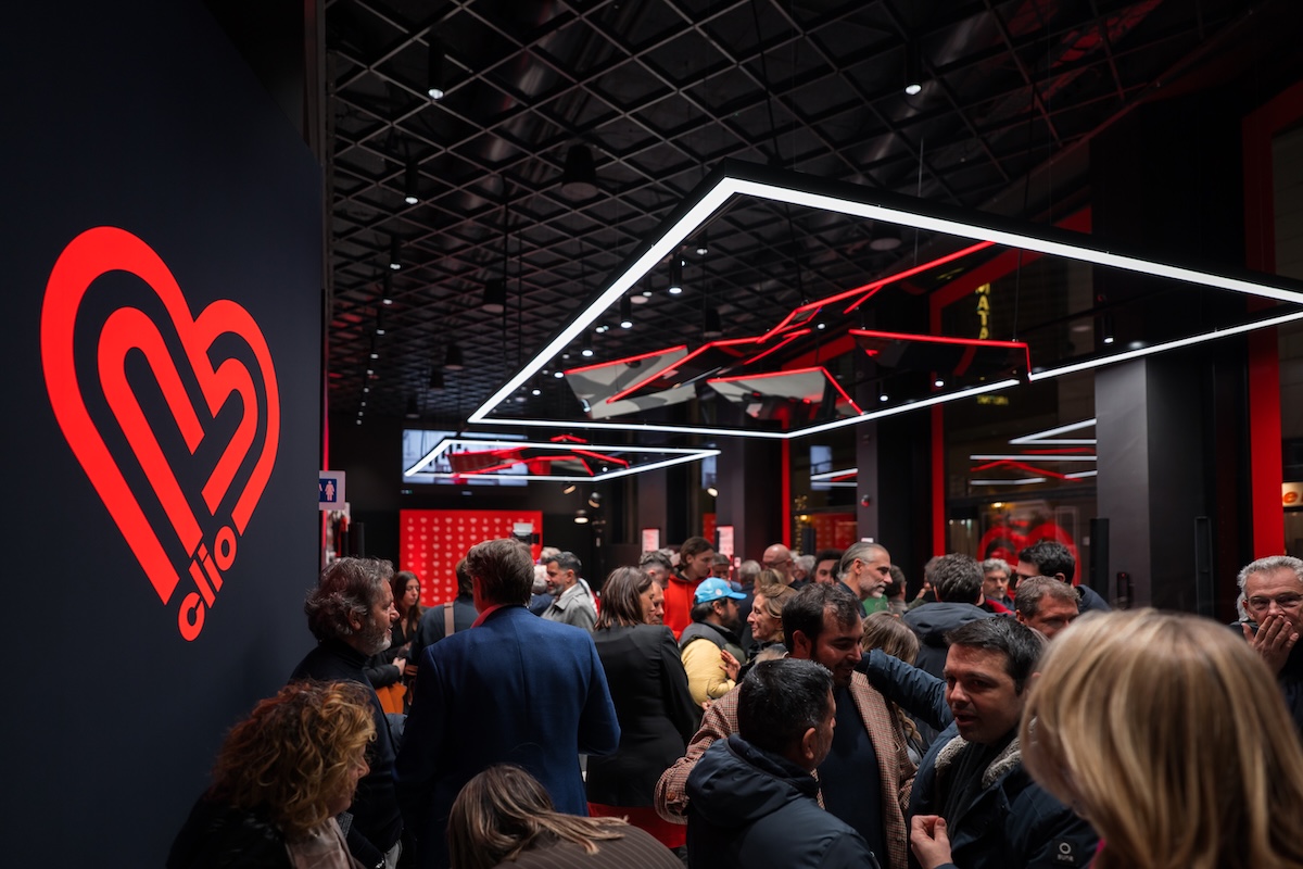 Renault Clio diventa esperienza: a Milano nasce Cliorama