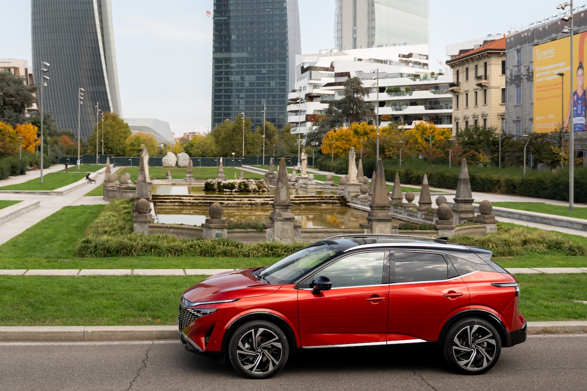 Nissan Italia cresce nel 2026: Qashqai spinge vendite e quota