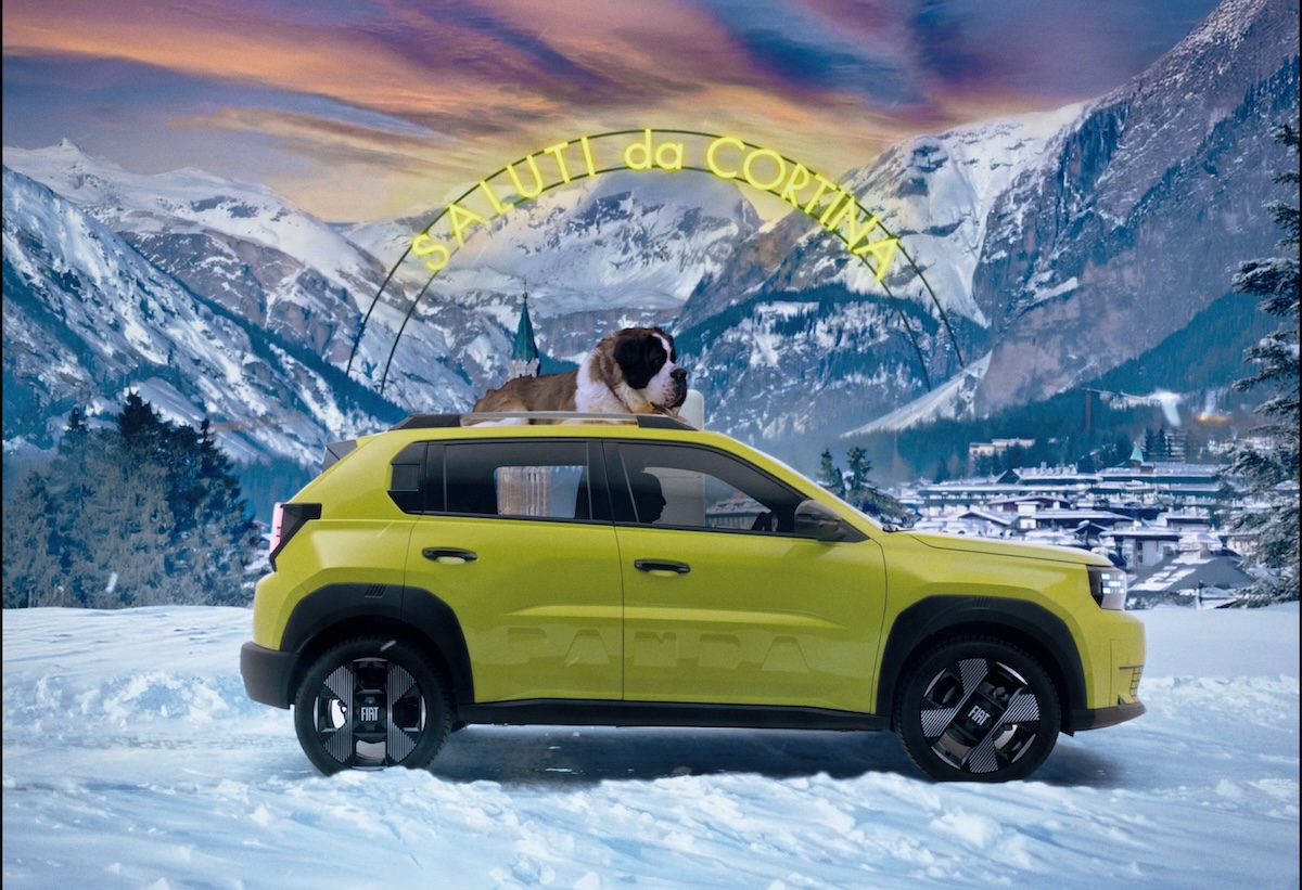 FIAT e Chiambretti tornano insieme: lo spot sulla neve per Milano Cortina 2026 FIAT e Chiambretti tornano insieme: lo spot sulla neve per Milano Cortina 2026