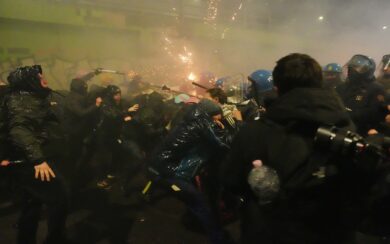 Corteo No Olimpiadi a Milano, sei denunciati: la Digos indaga su altri partecipanti