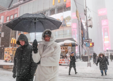 Usa, ondata di gelo straordinaria a New York: i morti salgono a 18 (raggiunti i -20°)