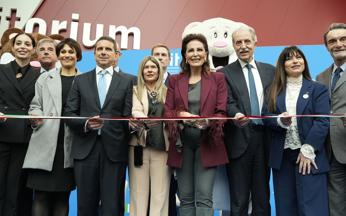 L’inaugurazione di BIT 2026 in Fiera Milano, Santanchè: “L’uomo al centro di un turismo sostenibile” L’inaugurazione di BIT 2026 in Fiera Milano, Santanchè: “L’uomo al centro di un turismo sostenibile”