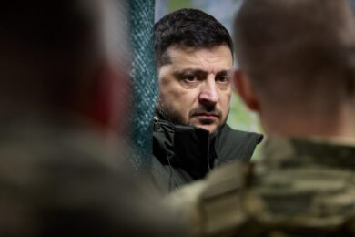 “Elezioni in Ucraina? Improbabili per almeno tre motivi. Zelensky è una pedina nelle mani di Trump”