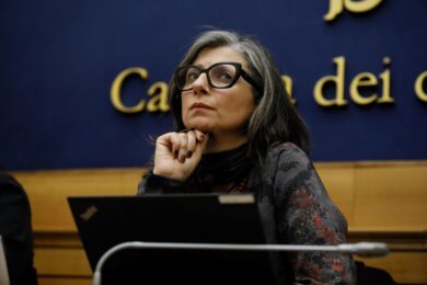La Francia chiede le dimissioni di Francesca Albanese da relatrice Onu: “Da lei dichiarazioni oltraggiose”