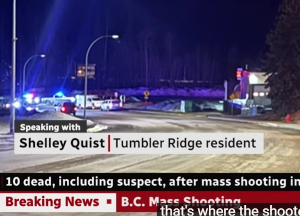 Canada, sparatoria in una scuola: è una strage. Ci sono 10 morti (attentatore compreso) e 27 feriti. Il primo ministro Carney: “Sono devastato” Canada, sparatoria in una scuola: è una strage. Ci sono 10 morti (attentatore compreso) e 27 feriti. Il primo ministro Carney: “Sono devastato”