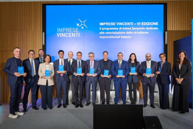 Intesa Sanpaolo: “Imprese Vincenti” riparte da Milano, dieci PMI protagoniste e 150 eccellenze italiane per lo sviluppo sostenibile