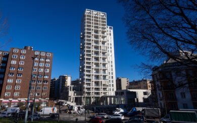 Urbanistica Milano, Oggioni si difende: “Abusi? No, rigenerazione urbana”