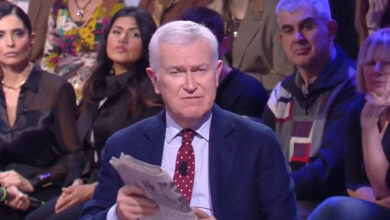 Dritto e Rovescio, Belpietro non si trattiene: “Ci sono troppi immigrati”. VIDEO