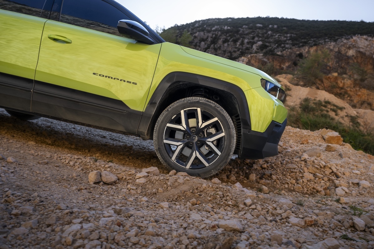 Nuova Jeep Compass protagonista nelle concessionarie italiane 