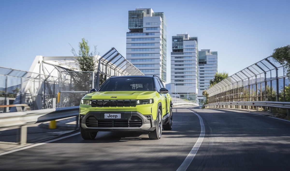 Nuova Jeep Compass protagonista nelle concessionarie italiane 