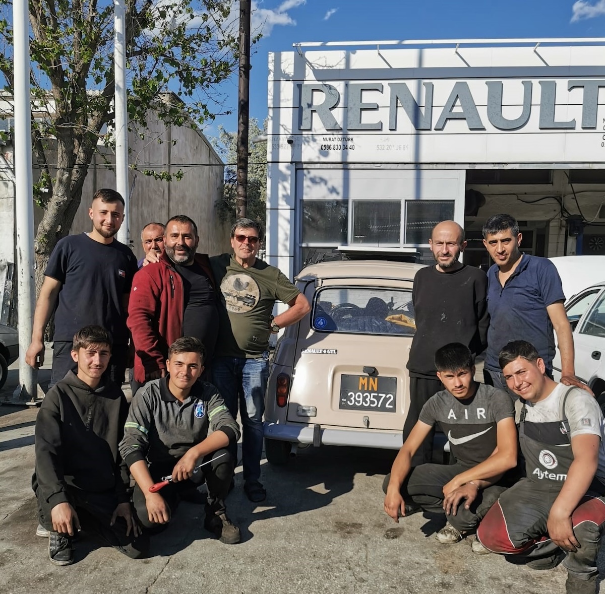 Strade e Polvere: 7.000 km tra Balcani e Turchia con una Renault 4