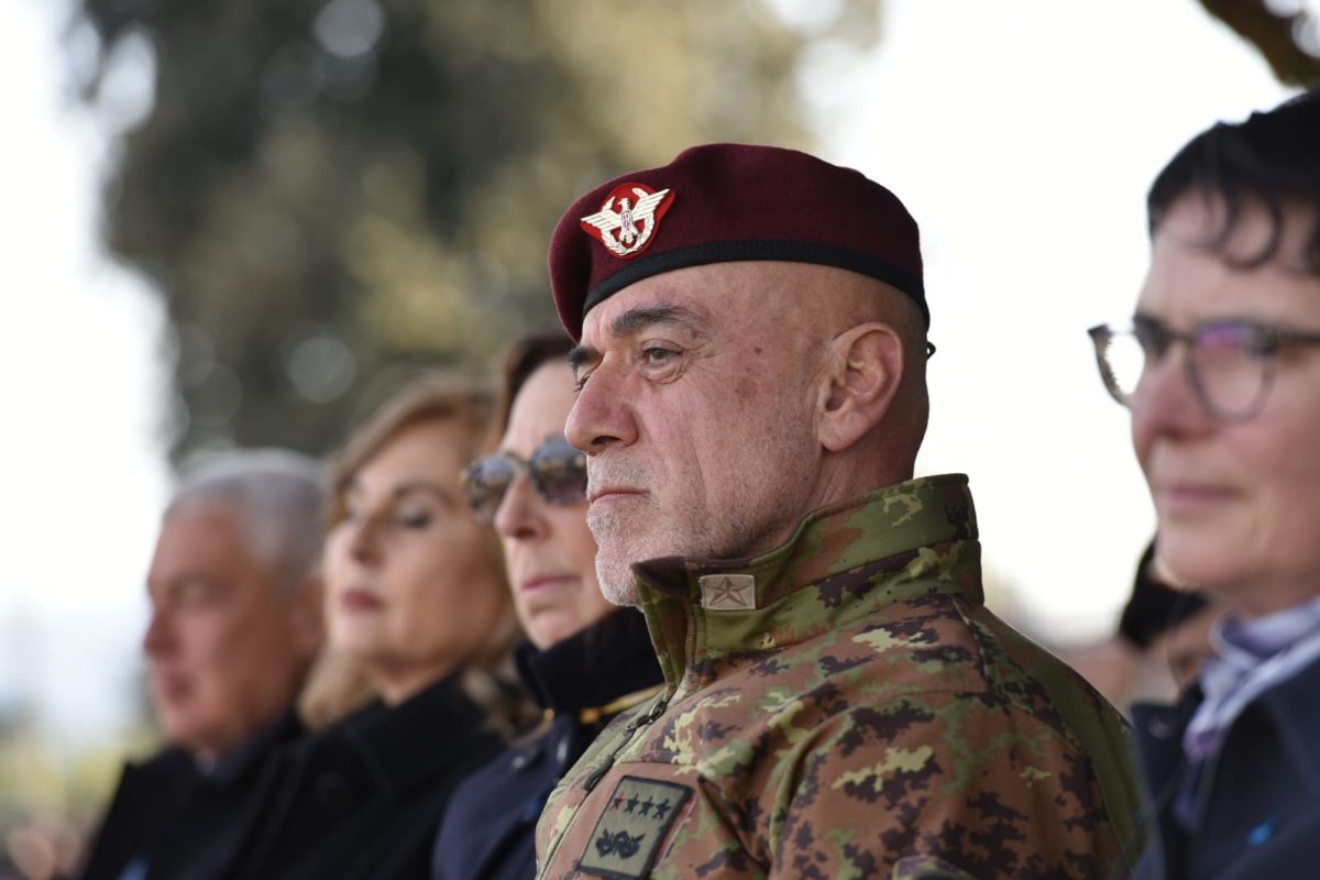 Dall’esercito al salottino delle élite: la partita del Generale Masiello Dall’esercito al salottino delle élite: la partita del Generale Masiello