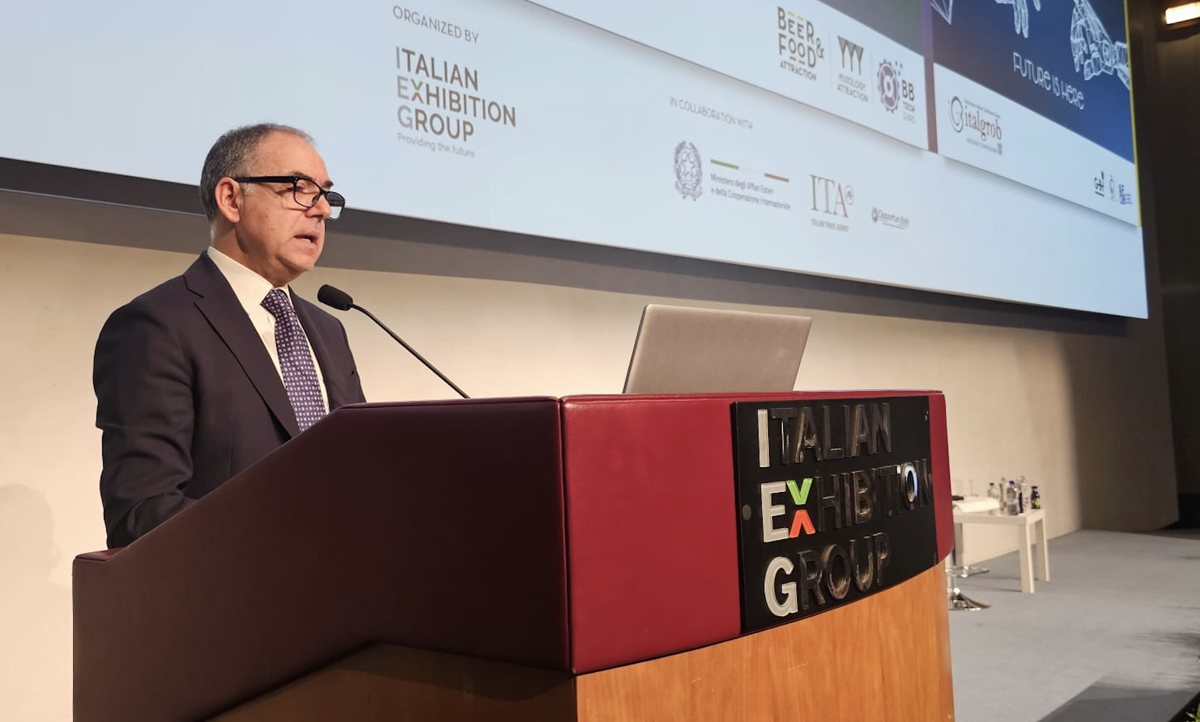 Horeca Meeting Italgrob. Antonio Portaccio (Presidente Italgrob): “Non più rinviabile la creazione di un albo speciale per i distributori Ho.Re.Ca.” Horeca Meeting Italgrob. Antonio Portaccio (Presidente Italgrob): “Non più rinviabile la creazione di un albo speciale per i distributori Ho.Re.Ca.”