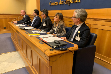 Sicurezza stradale, Fiab al tavolo della nuova proposta di legge per tutelare pedoni e ciclisti: ecco cosa prevede