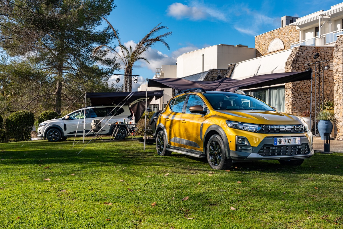 Dacia 2026: Sandero, Stepway e Jogger si rinnovano con Hybrid 155, Eco-G 120 auto e più tecnologia