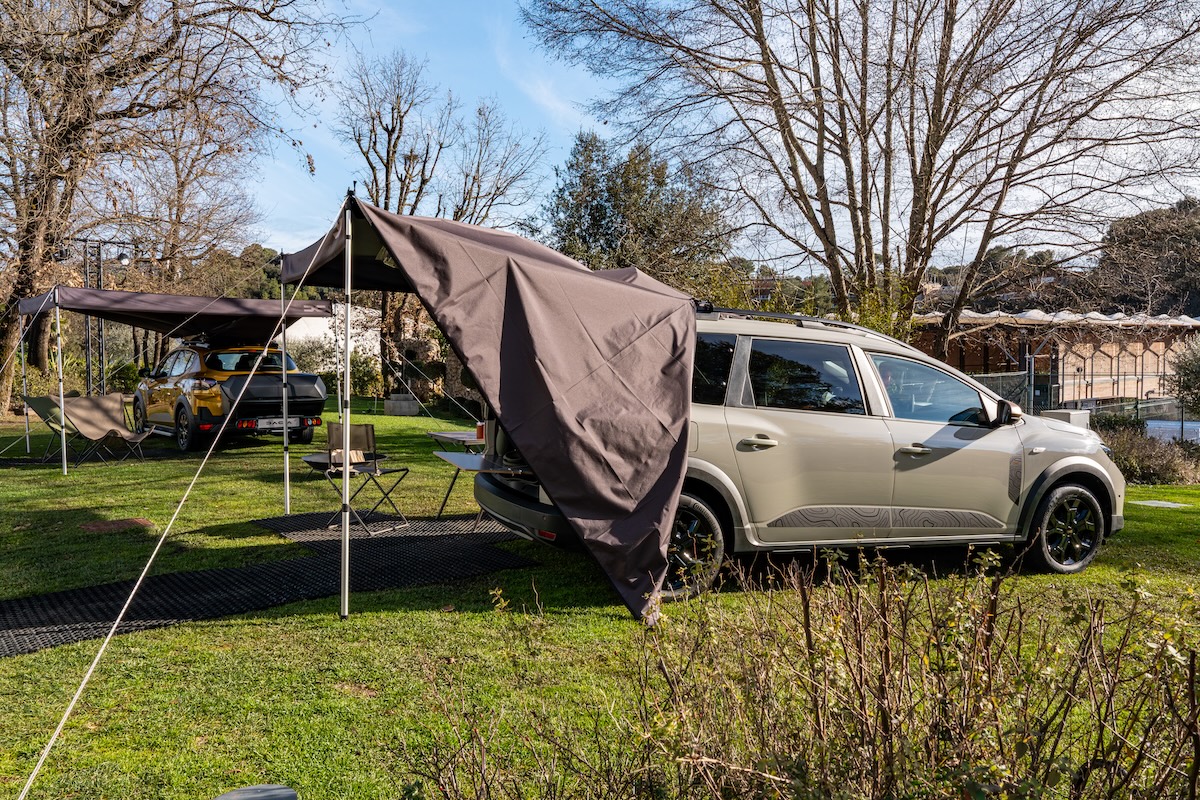 Dacia 2026: Sandero, Stepway e Jogger si rinnovano con Hybrid 155, Eco-G 120 auto e più tecnologia