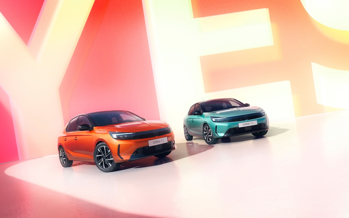 Opel Corsa YES 2026: interni coordinati, display full digital e pack Tech/Comfort opzionali