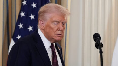 Trump rischia grosso, operazioni anomale sui mercati e guadagni miliardari in pochi minuti: il sospetto che fa tremare la finanza